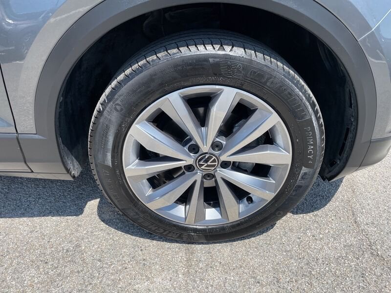 Volkswagen T-Roc - immagine 8