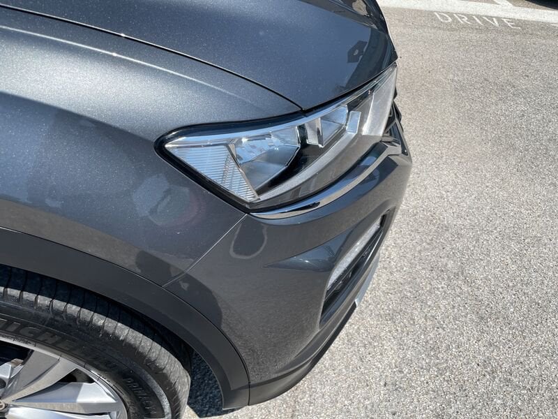 Volkswagen T-Roc - immagine 11