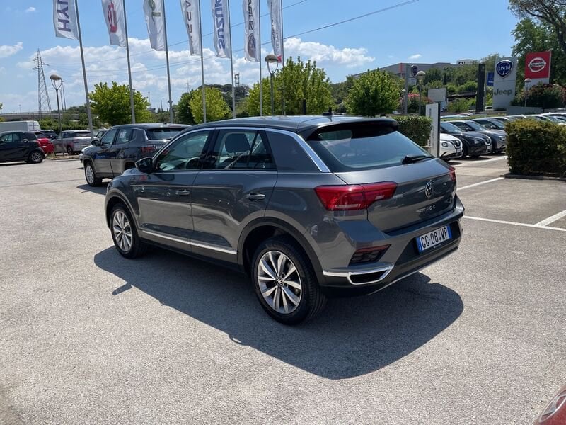 Volkswagen T-Roc - immagine 5